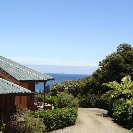 Earthsong Lodge Tryphena Dış mekan fotoğraf